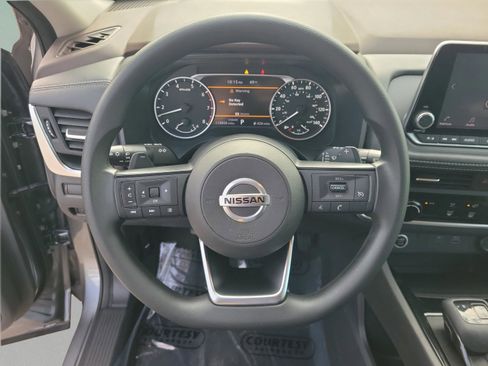 Used 2021 Nissan Rogue S image 23