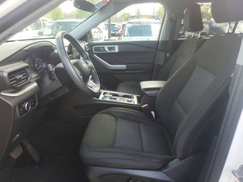 Certified 2023 Ford Explorer XLT AWD/4WD image 13