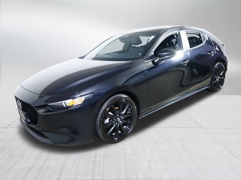 Used 2024 MAZDA MAZDA3 s FWD image 3