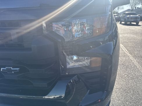 Certified 2024 Chevrolet Silverado 1500 Custom image 6