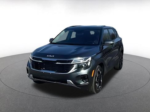 Used 2025 Kia Seltos S image 7