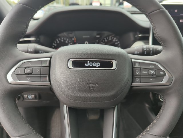 Used 2024 Jeep Compass Limited AWD/4WD image 43