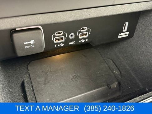 Used 2023 Jeep Grand Wagoneer L Series II w/ Premium Group II image 24