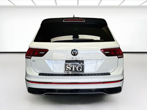 Used 2023 Volkswagen Tiguan SE R-Line FWD image 5