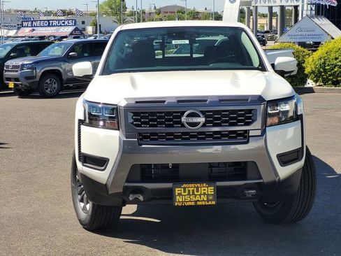 New 2026 Nissan Frontier SV image 2