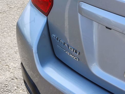 Used 2017 Subaru Crosstrek 2.0i Premium image 9