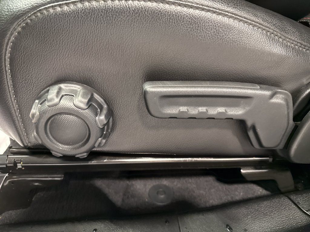 Used 2020 Jeep Gladiator Rubicon AWD/4WD image 29