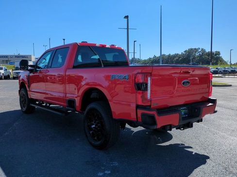 New 2026 Ford F250 Lariat w/ Black Appearance Package image 7