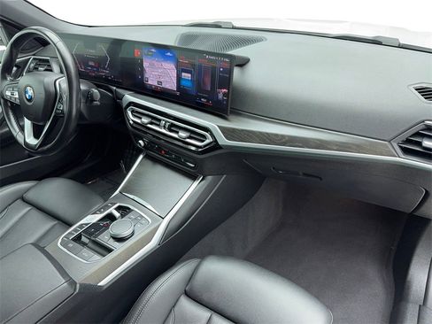 Used 2024 BMW 430i Convertible image 55