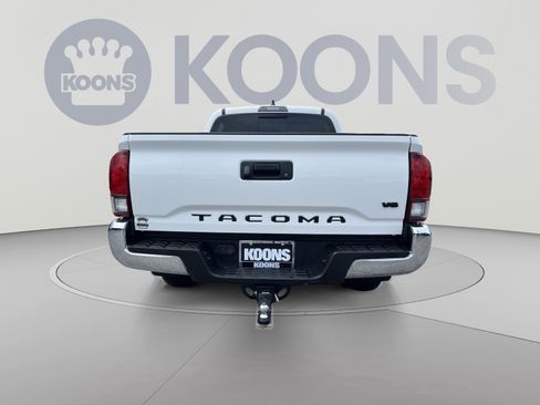 Used 2021 Toyota Tacoma SR5 w/ Blackout Package (TMS) RWD image 5