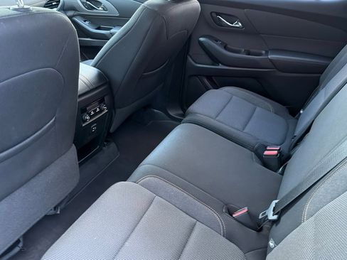 Used 2020 Chevrolet Traverse LS image 15