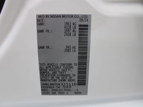 Used 2025 Nissan Altima 2.5 S FWD image 42
