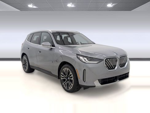New 2026 BMW X3 xDrive30i w/ Premium Package AWD/4WD image 7