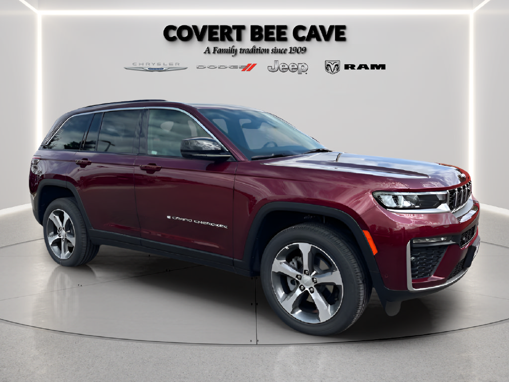 New 2026 Jeep Grand Cherokee Limited w/ Luxury Tech Group II RWD image 13
