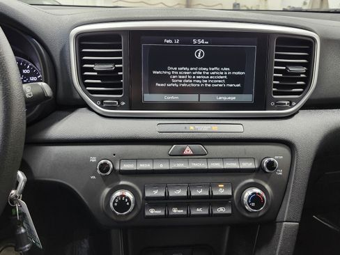 Used 2021 Kia Sportage LX image 27