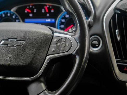 Used 2020 Chevrolet Traverse RS FWD image 25