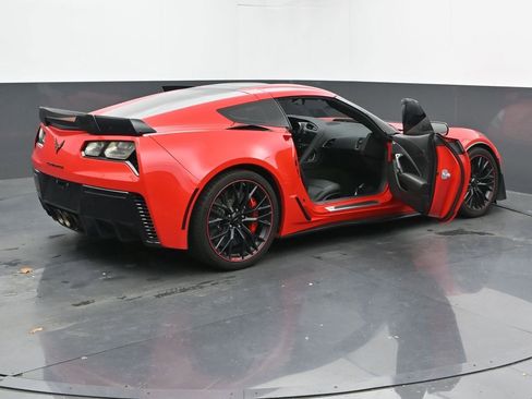 Used 2017 Chevrolet Corvette Z06 w/ Z07 Performance Package image 53