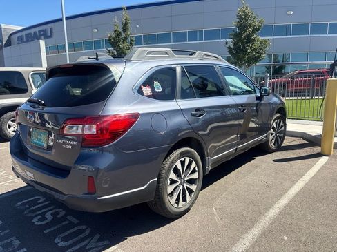 Used 2016 Subaru Outback 3.6R Limited AWD/4WD image 5