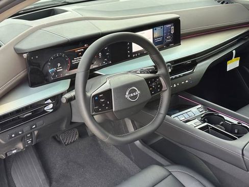 Used 2026 Nissan Murano Platinum w/ Cargo Package image 9