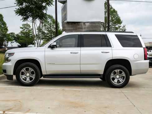 Used 2020 Chevrolet Tahoe LS RWD image 11