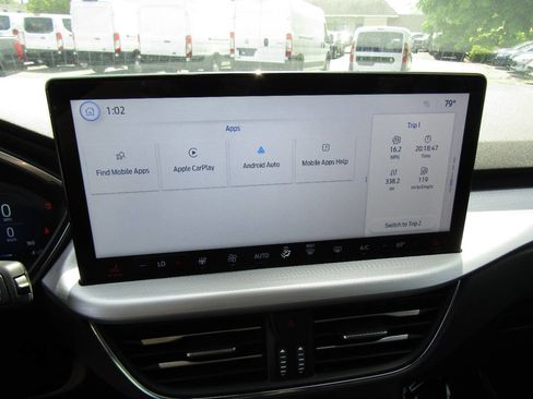 Used 2024 Ford Escape Platinum AWD/4WD image 14