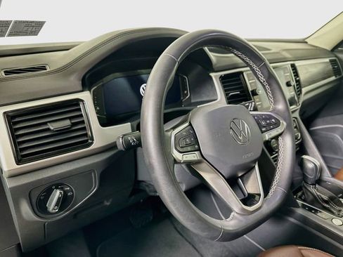 Used 2023 Volkswagen Atlas SE AWD/4WD image 10