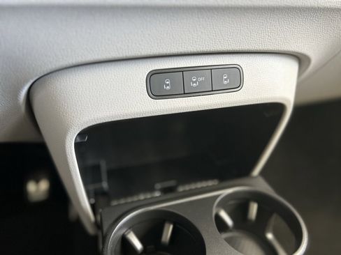 New 2025 Volkswagen ID. Buzz 1st Edition image 24