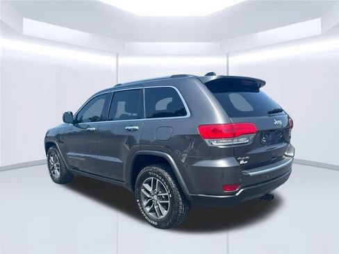 Used 2017 Jeep Grand Cherokee Limited AWD/4WD image 5