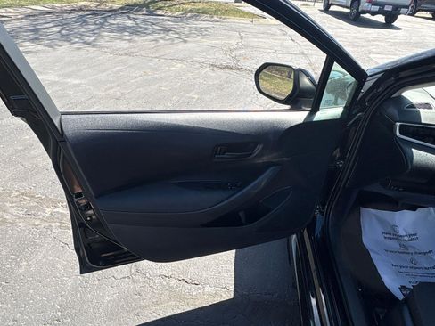 Used 2024 Toyota Corolla LE image 17