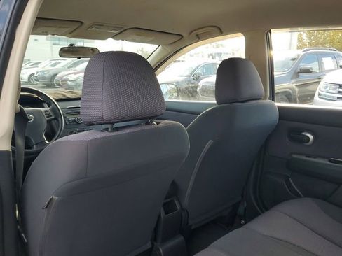 Used 2007 Nissan Versa SL w/ Convenience Pkg image 12