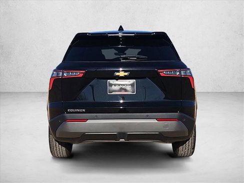 New 2026 Chevrolet Equinox LT image 8