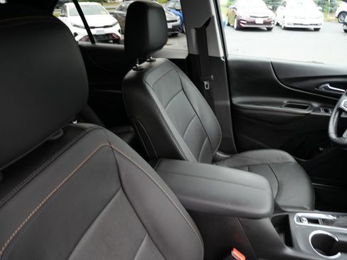 Used 2018 Chevrolet Equinox Premier AWD/4WD image 28