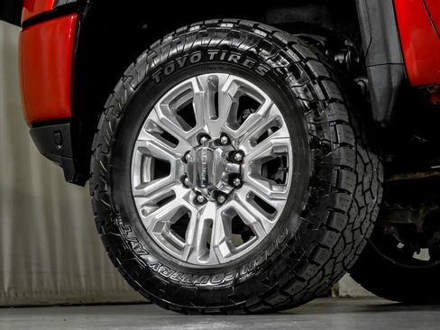 Used 2021 GMC Sierra 2500 Denali w/ Denali Ultimate Package AWD/4WD image 56