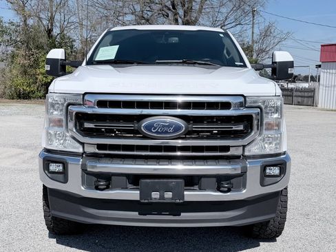 Used 2021 Ford F250 Lariat image 3
