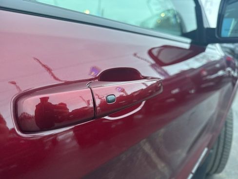 Used 2019 Jeep Grand Cherokee Limited X image 10