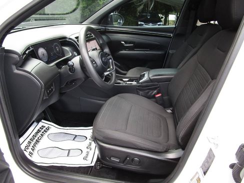 Used 2024 Hyundai Santa Cruz SEL w/ Activity Package FWD image 16
