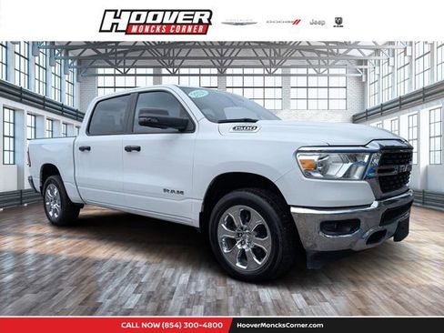 Used 2024 RAM 1500 Big Horn AWD/4WD image 1