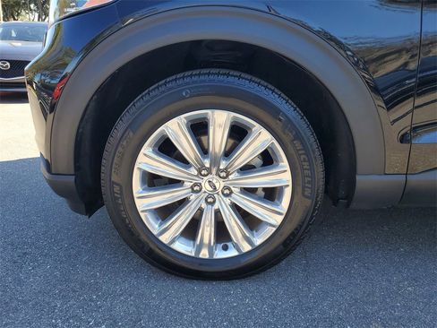 Used 2022 Ford Explorer Limited w/ Limited Technology Package image 6