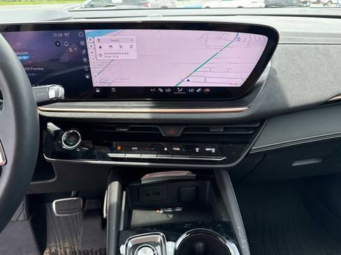 Used 2025 Buick Envision Sport Touring image 50