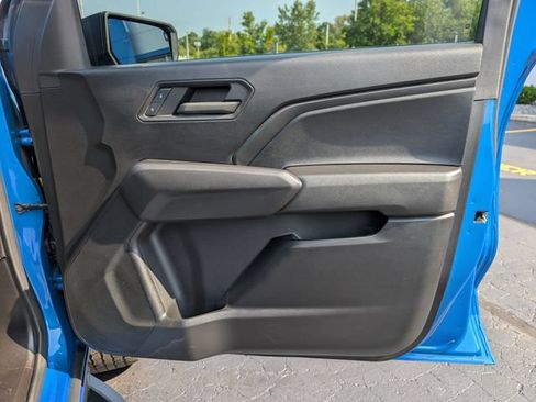 Used 2024 Chevrolet Colorado Trail Boss AWD/4WD image 13