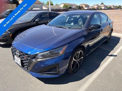 Used 2024 Nissan Altima 2.5 SR