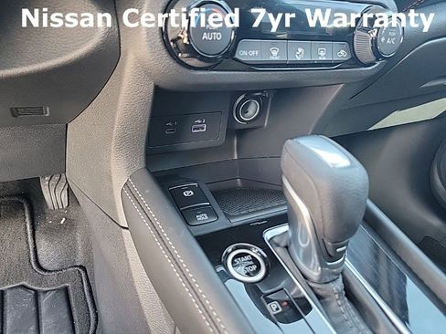 Used 2024 Nissan Kicks SR image 28