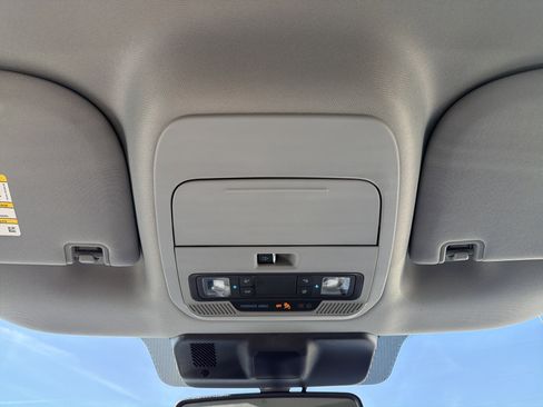 Used 2022 Ford F150 XLT w/ Equipment Group 302A High image 18