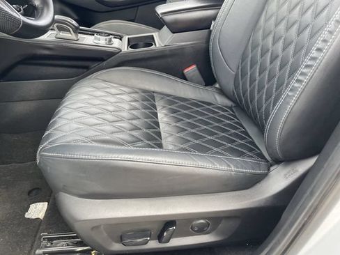 Used 2023 Mitsubishi Outlander SEL FWD image 20