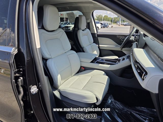 New 2026 Lincoln Aviator Reserve w/ Luxury Package AWD/4WD image 14