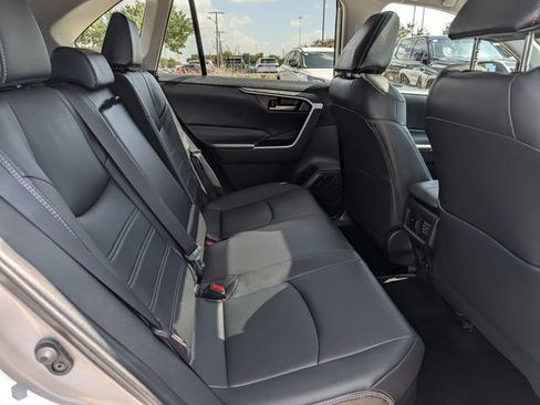 Certified 2025 Toyota RAV4 XLE Premium AWD/4WD image 31