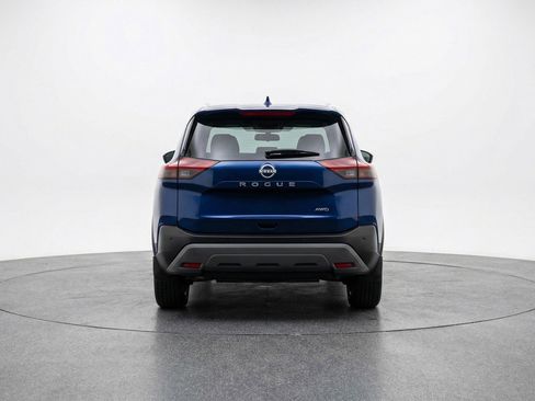 Used 2025 Nissan Rogue SV AWD/4WD image 7
