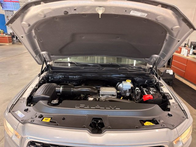 Used 2024 RAM 1500 Big Horn AWD/4WD image 29