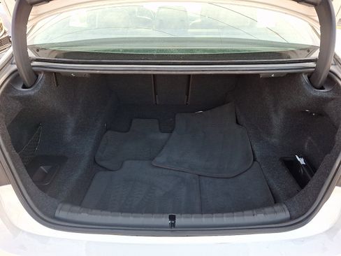 Used 2018 BMW 530i xDrive image 30