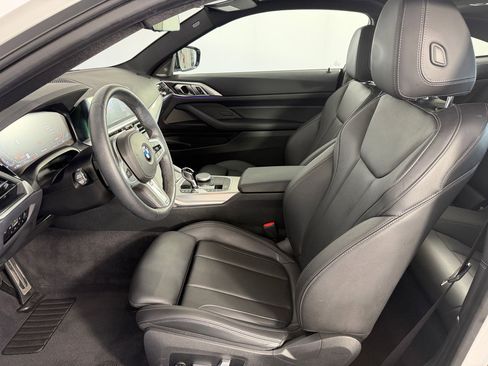 Used 2023 BMW 430i Coupe w/ M Sport Package image 5